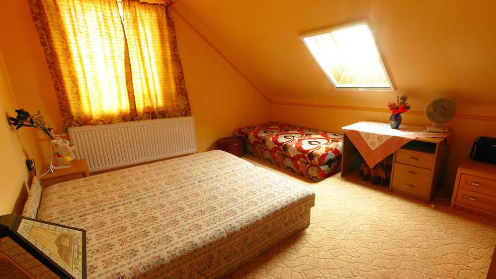 Mary Apartman